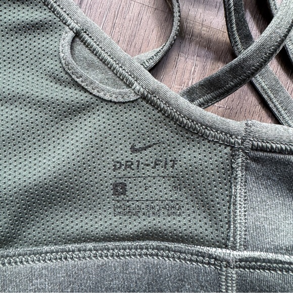 Nike Women's Indy Olive Strappy Sports Bra - Size Small - Picture 6 of 8